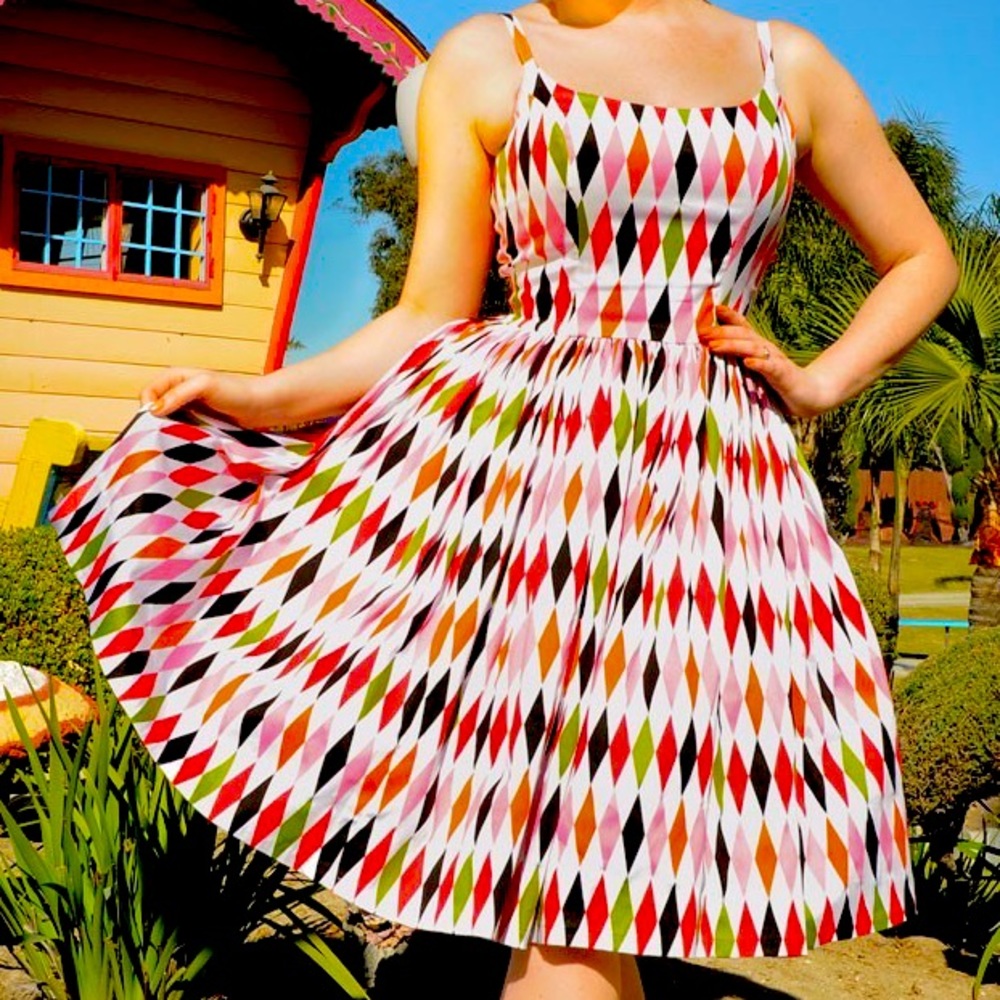 Pinup Girl Clothing / Pinup Couture Jenny Dress Vintage Harlequin